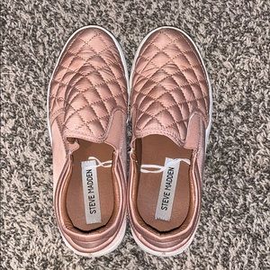 Steve Madden slip on shoes